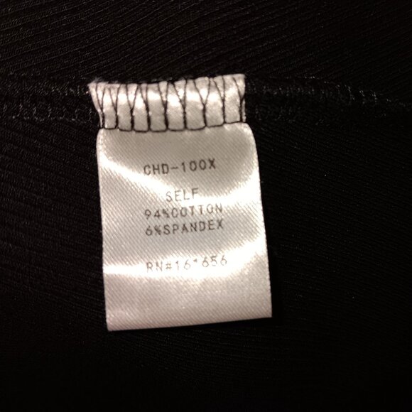 ❌3/$10❌ Sew In Love 1XL LBD Fitted Knit Dress - Picture 5 of 5